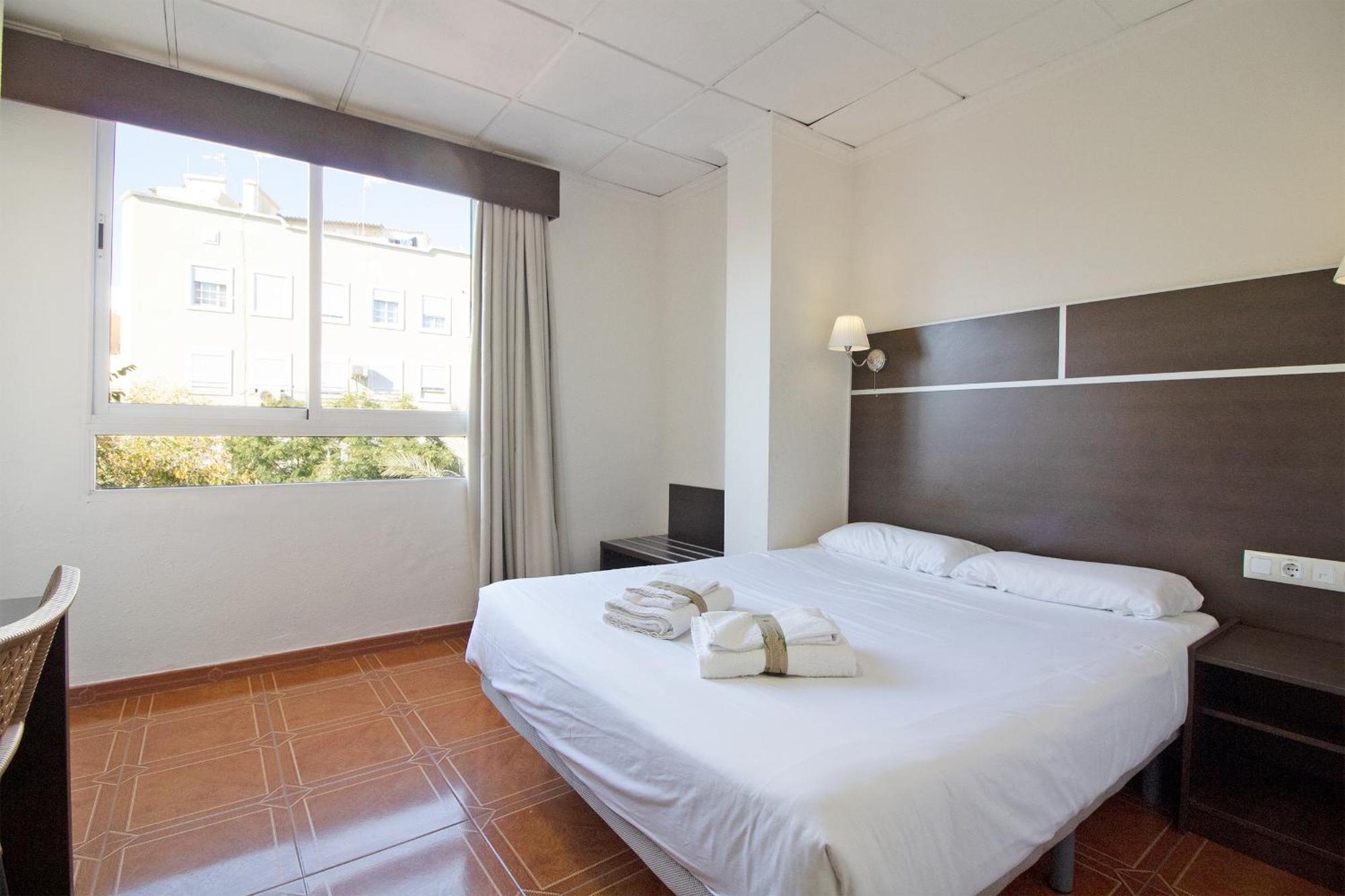 Hotel Sagunto Bagian luar foto